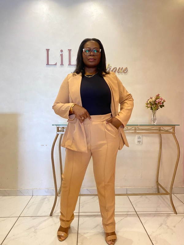 Conjunto Blazer com Calça – Bege - Image 2