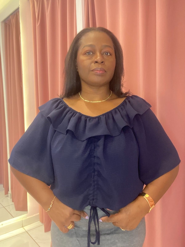 Blusa com Babado – Azul Marinho